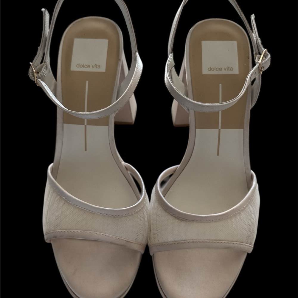 Dolce Vita Women's Ivory platform heels